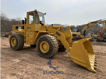 اللودر بعجل CATERPILLAR 966C