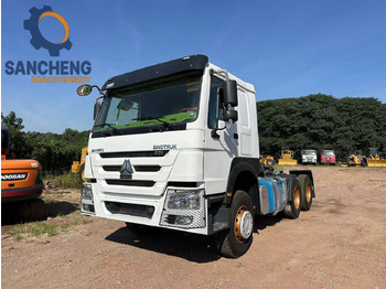 شاحنة جرار SINOTRUK HOWO