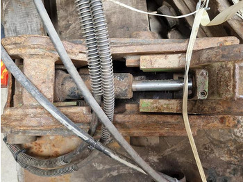 آلات البناء