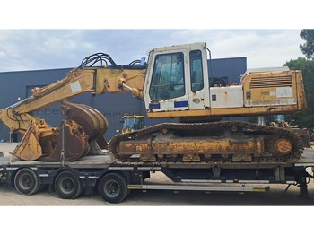 حفارة LIEBHERR