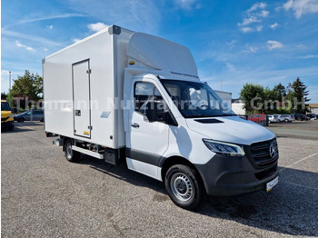 الشاحنات الصغيرة صندوق مغلق MERCEDES-BENZ Sprinter 319