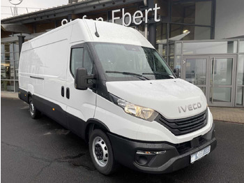 فان IVECO Daily 35s16