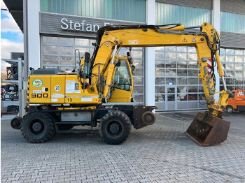 حفارة على عجلات LIEBHERR A 900
