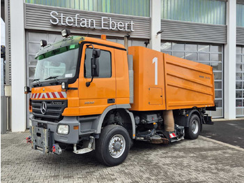 Mercedes-Benz Actros 2032 A 4x4 Bucher STKF 9500 Airport إيجار Mercedes-Benz Actros 2032 A 4x4 Bucher STKF 9500 Airport: صور 2
