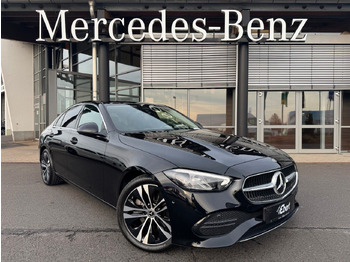 سيدان MERCEDES-BENZ