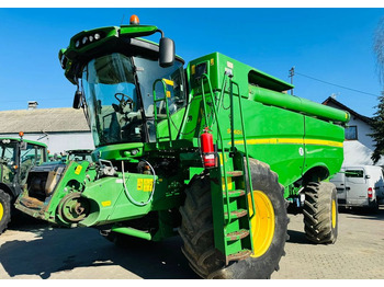 حصادة شاملة JOHN DEERE S Series