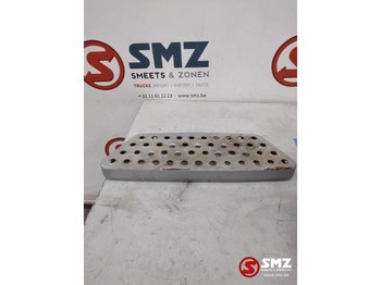 خطوة جانبية MAN