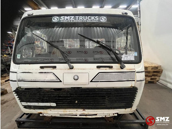 الكابينة والداخلية MERCEDES-BENZ