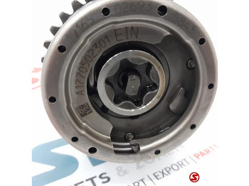 عمود الحدبات - سيارة Mercedes-Benz Occ nokkenas AMG C63S Mercedes: صور 5