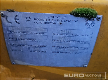 حفارة مصغرة JCB 8030