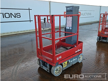 منصات هيدروليكية متنقلة SKYJACK