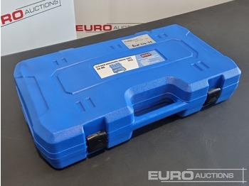 معدات البناء