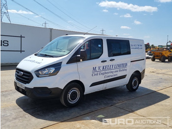 الشاحنات الصغيرة FORD Transit