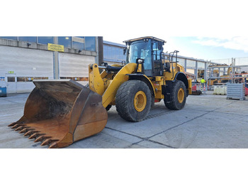 اللودر بعجل CATERPILLAR 962M