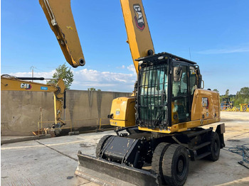 حفارة على عجلات CATERPILLAR MH3024