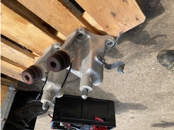 الكابينة والداخلية - شاحنة Scania 2133302 – Scania 2133303 – Scania turret: صور 2