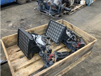 الكابينة والداخلية SCANIA