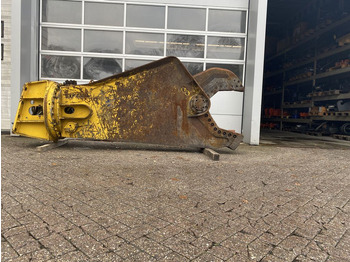 ماكينة القص الهيدروليكي