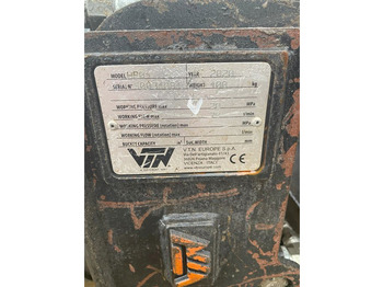 ماكينة القص الهيدروليكي VTN