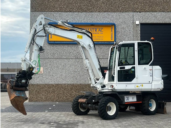حفارة على عجلات VOLVO EW60E