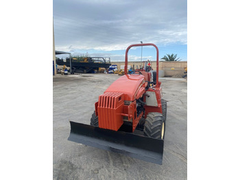 خندق‌کن Ditch-Witch RT45: صور 3