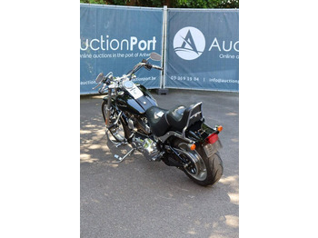 دراجة بخارية Harley-Davidson Softail Custom: صور 4 دراجة بخارية Harley-Davidson Softail Custom: صور 4