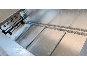 جديد نثر السماد Cynkomet Rozrzutnik obornika 800 kg / Miststreuer Mini / SPREADER N-200: صور 2