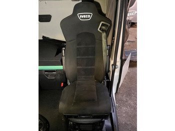 مقاعد السيارات IVECO S-WAY