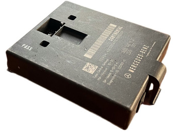 كتلة التحكم Mercedes-Benz 2013: صور 3