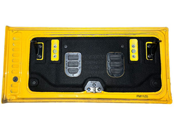 الكابينة والداخلية Volvo left side: صور 2