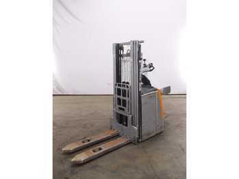 معدات تكديس STILL