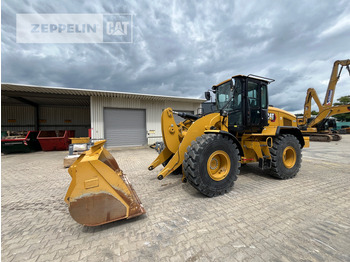 اللودر بعجل CATERPILLAR 926M