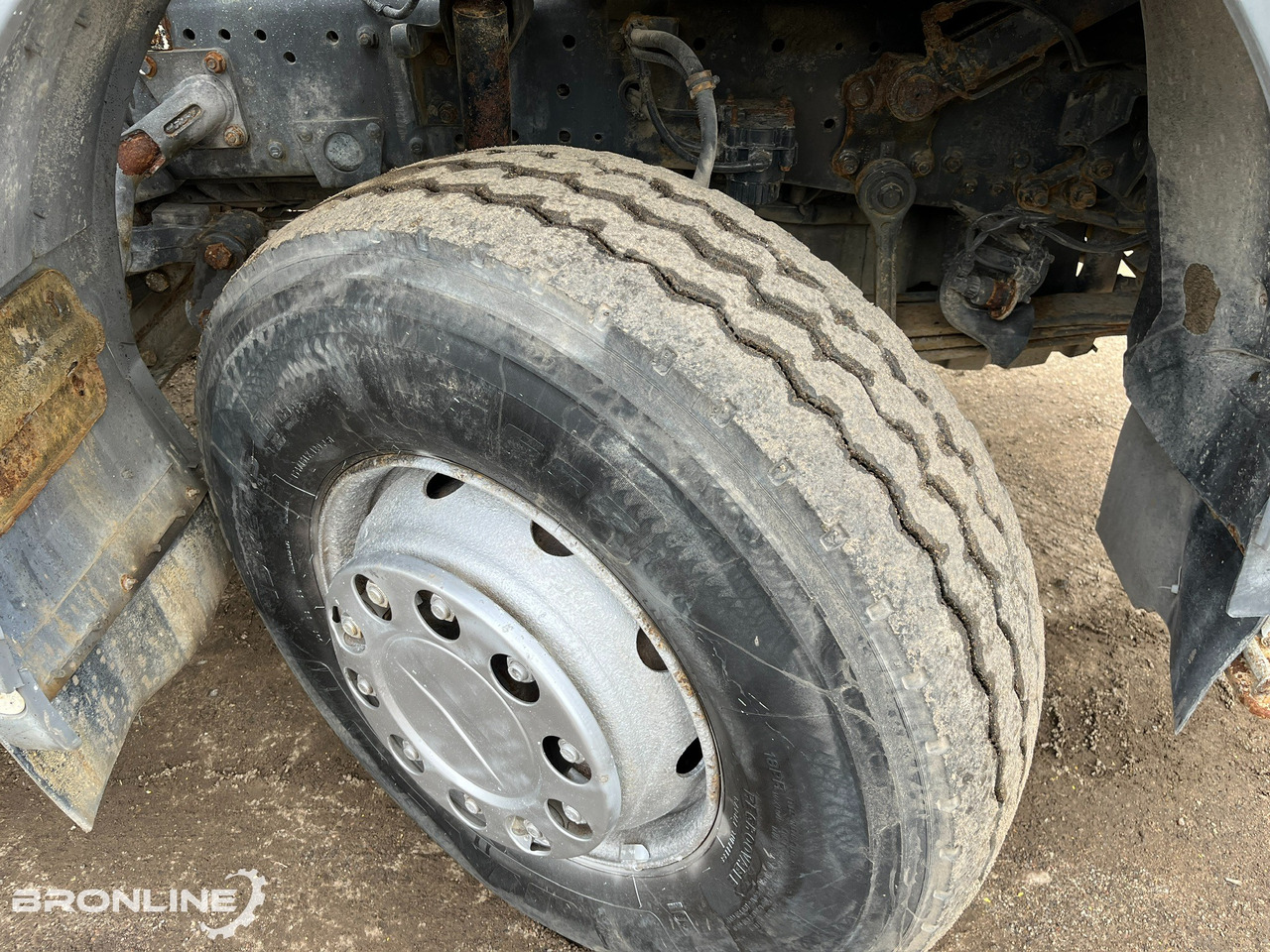 شاحنة خلاطة خرسانة 2004 MERCEDES-BENZ ACTROS 3241K 8X4/4 PUMI: صور 15