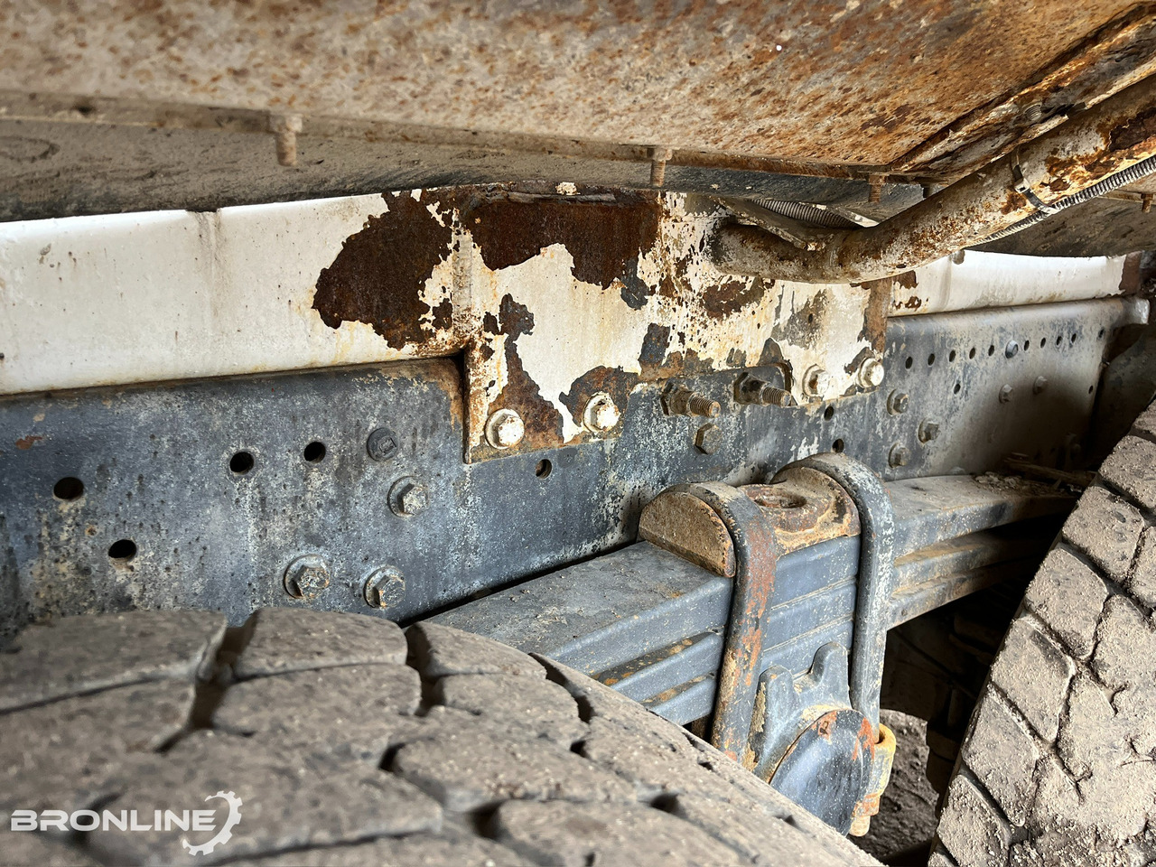 شاحنة خلاطة خرسانة 2004 MERCEDES-BENZ ACTROS 3241K 8X4/4 PUMI: صور 19