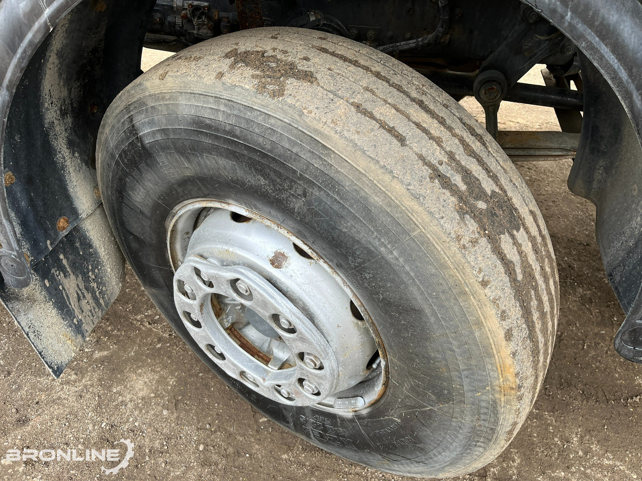 شاحنة خلاطة خرسانة 2004 MERCEDES-BENZ ACTROS 3241K 8X4/4 PUMI: صور 14