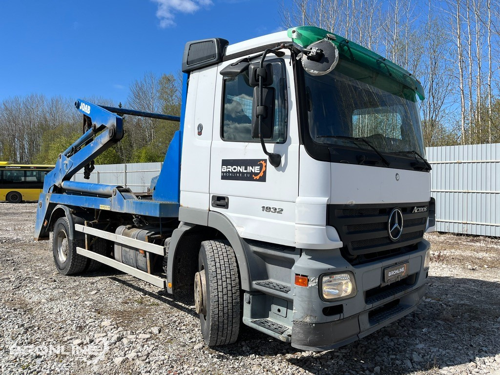 2004 Mercedes-Benz Actros 1832 Skip Loader Joab - شاحنات قابلة للفك شاحنة: صور 2 2004 Mercedes-Benz Actros 1832 Skip Loader Joab - شاحنات قابلة للفك شاحنة: صور 2