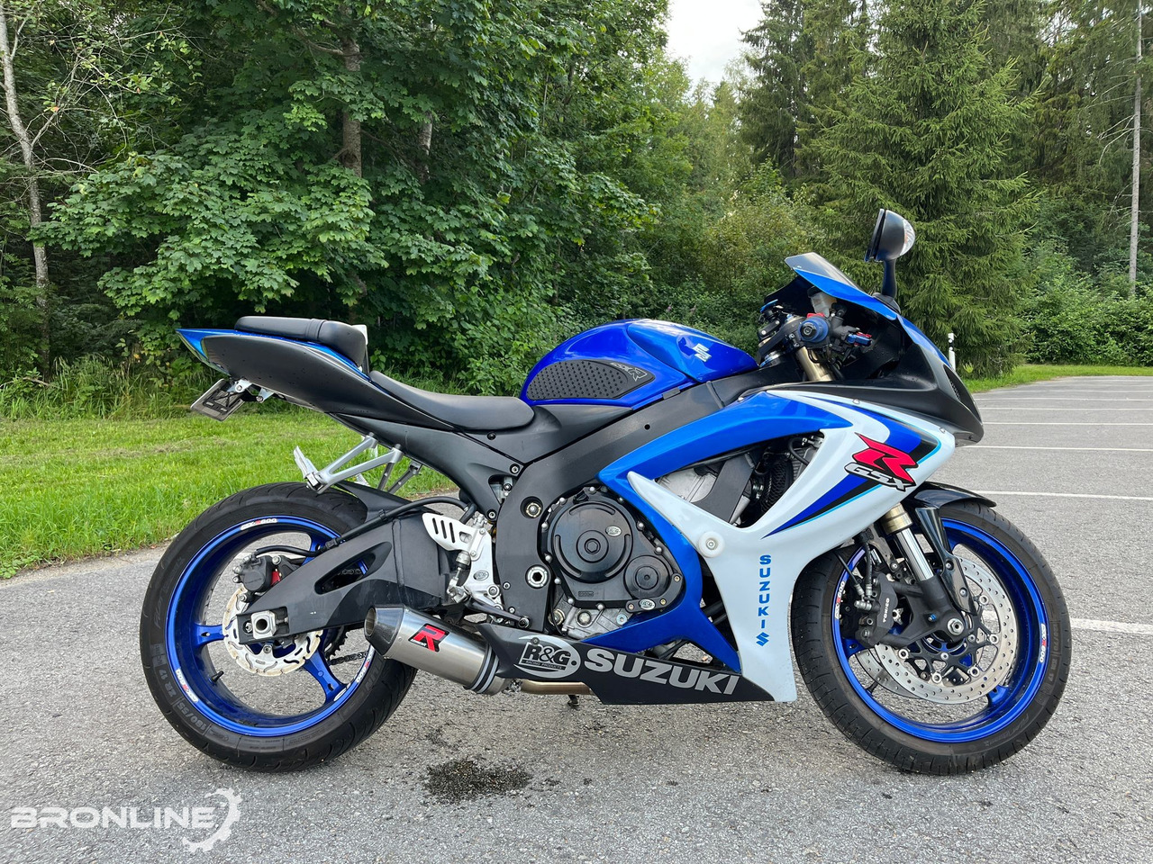 2006 SUZUKI GSX-R 600 92kW - دراجة بخارية: صور 2 2006 SUZUKI GSX-R 600 92kW - دراجة بخارية: صور 2