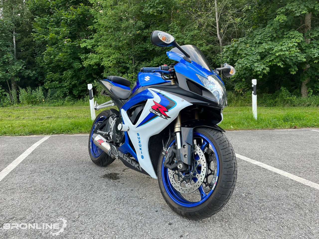 2006 SUZUKI GSX-R 600 92kW - دراجة بخارية: صور 1 2006 SUZUKI GSX-R 600 92kW - دراجة بخارية: صور 1