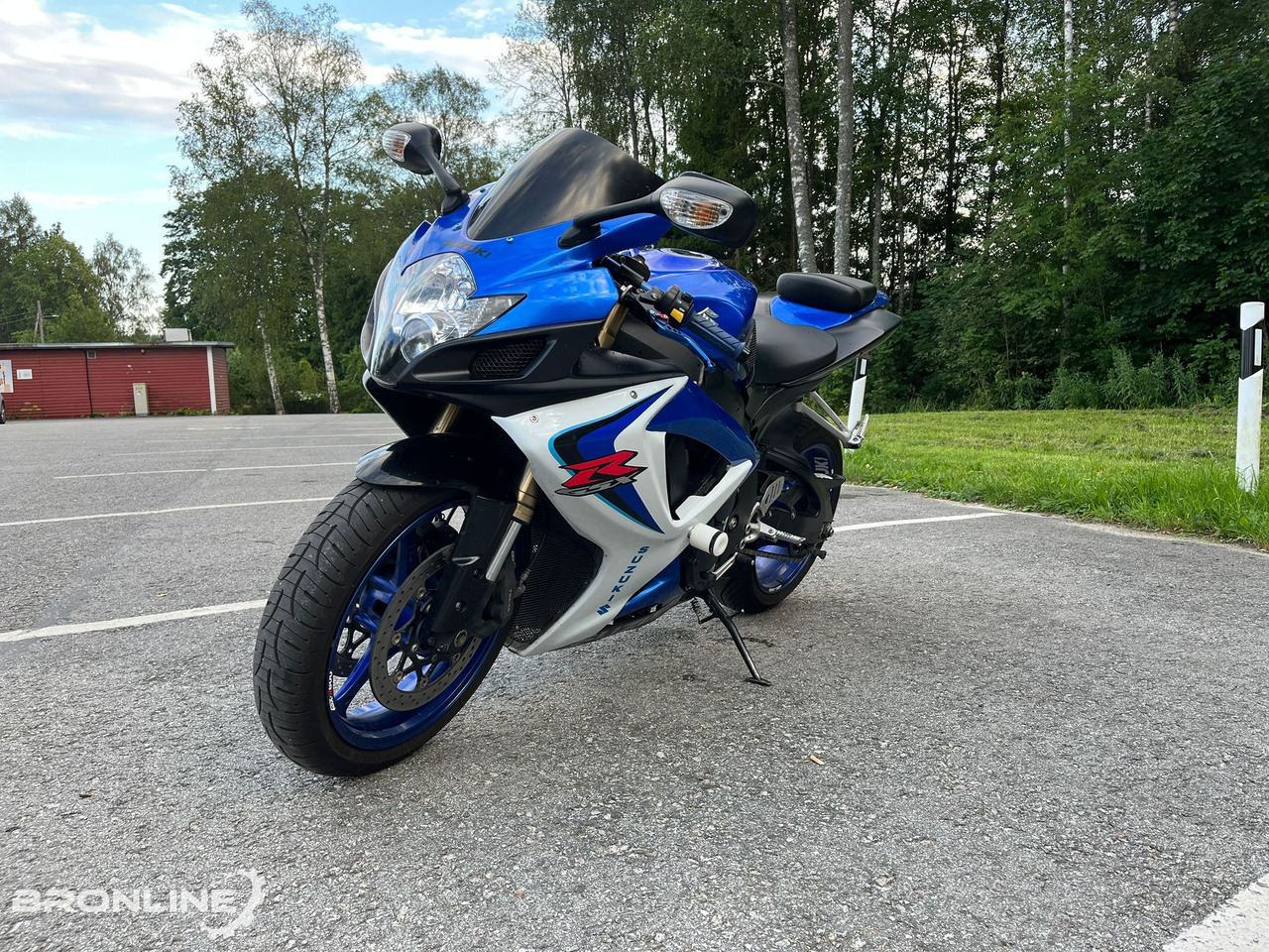 2006 SUZUKI GSX-R 600 92kW - دراجة بخارية: صور 3 2006 SUZUKI GSX-R 600 92kW - دراجة بخارية: صور 3
