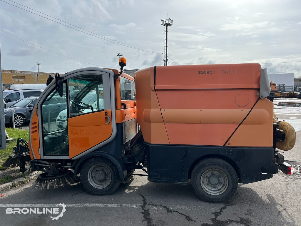 2008 BUCHER CITYCAT 2020 Road sweeper - سياره كنس شوارع: صور 5 2008 BUCHER CITYCAT 2020 Road sweeper - سياره كنس شوارع: صور 5