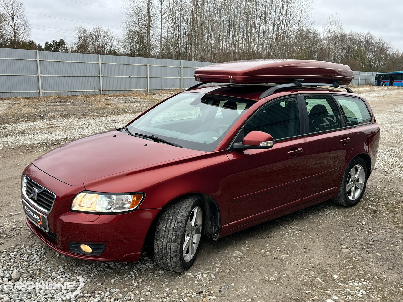 2010 Volvo V50 Facelift 1.6 80kW - سيارة: صور 5 2010 Volvo V50 Facelift 1.6 80kW - سيارة: صور 5