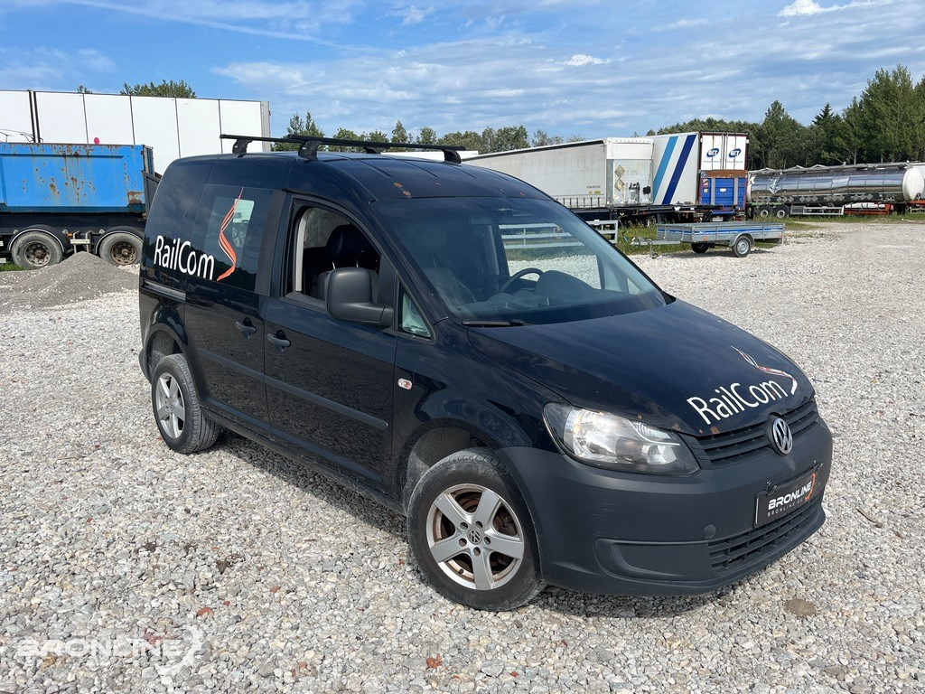 سيارة 2011 Volkswagen Caddy 4x4 2.0 81kW: صور 1