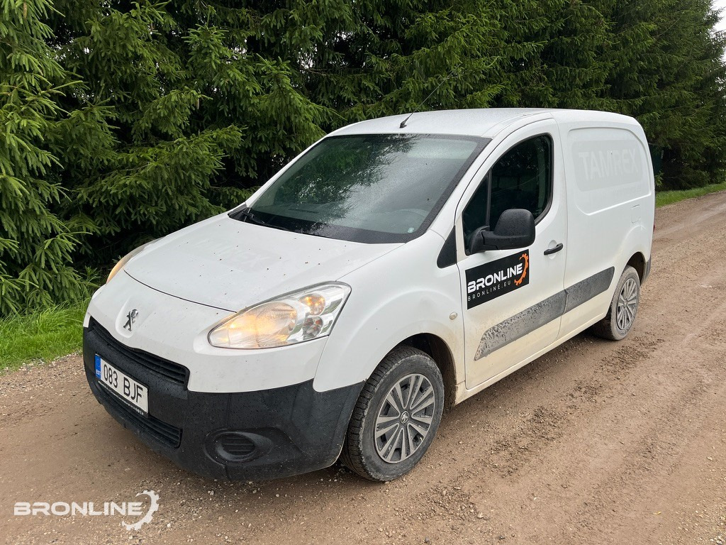2013 Peugeot Partner 1.6d 55kW - فان المدمجة: صور 1 2013 Peugeot Partner 1.6d 55kW - فان المدمجة: صور 1