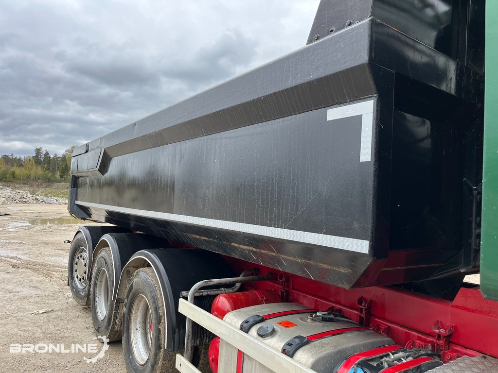 قلابات 2013 V8 SCANIA R560 8X4 Tipper/Kallur/Retarder: صور 17