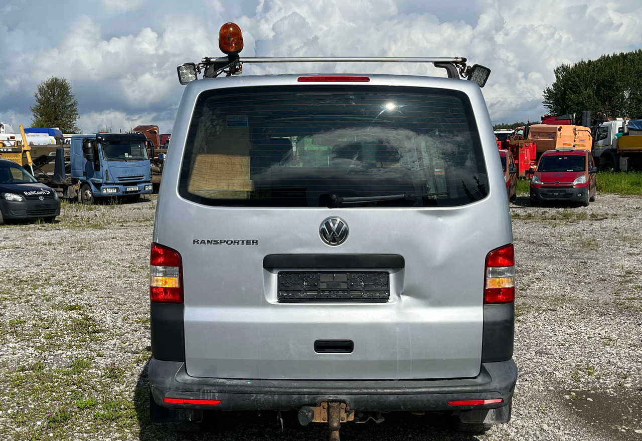 2015 Volkswagen Transporter 4X4 N1 - فان المدمجة: صور 4 2015 Volkswagen Transporter 4X4 N1 - فان المدمجة: صور 4