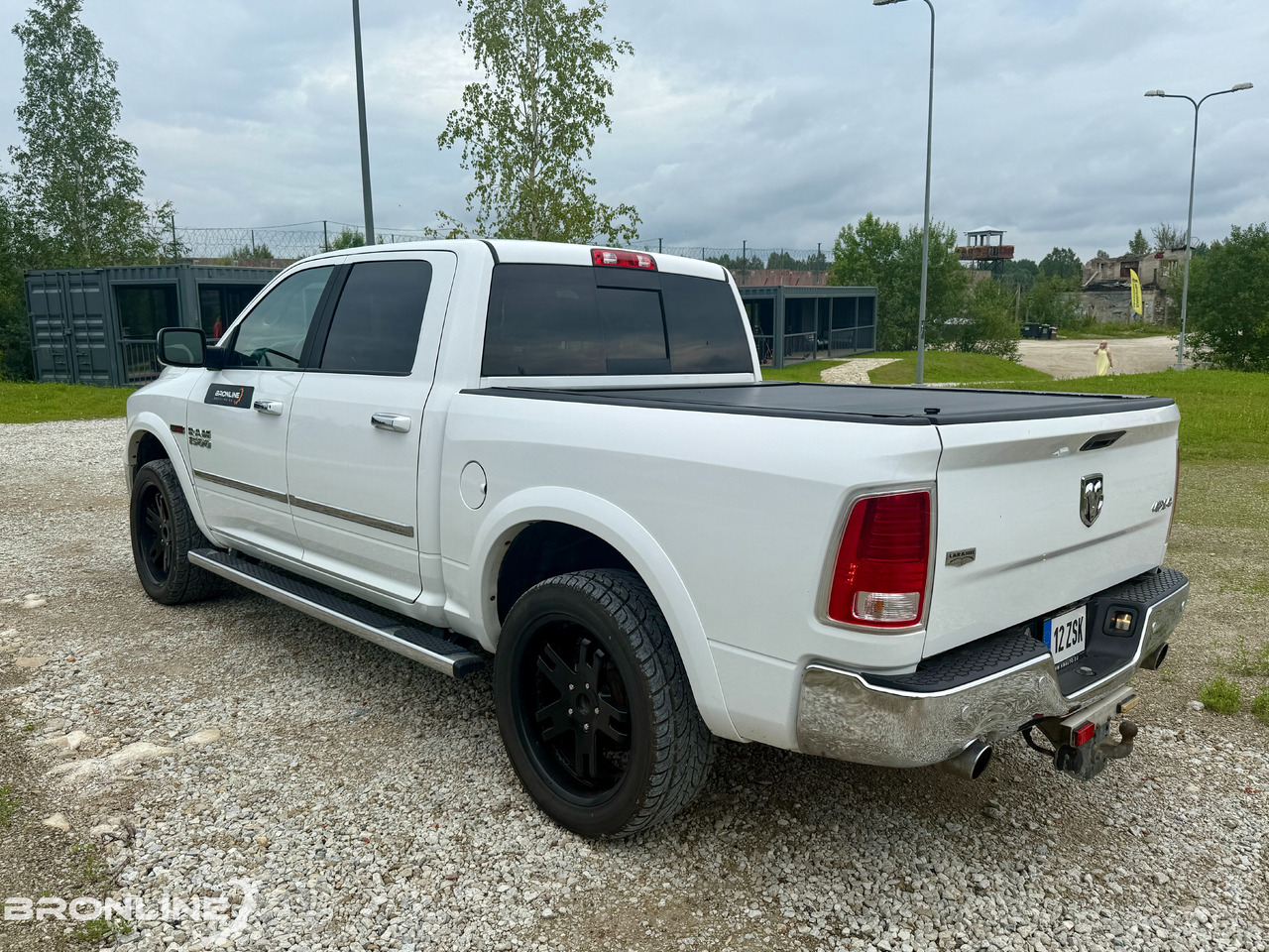 2016 RAM 1500 Laramie 3.0d 179kW N1G - سيارة: صور 5 2016 RAM 1500 Laramie 3.0d 179kW N1G - سيارة: صور 5