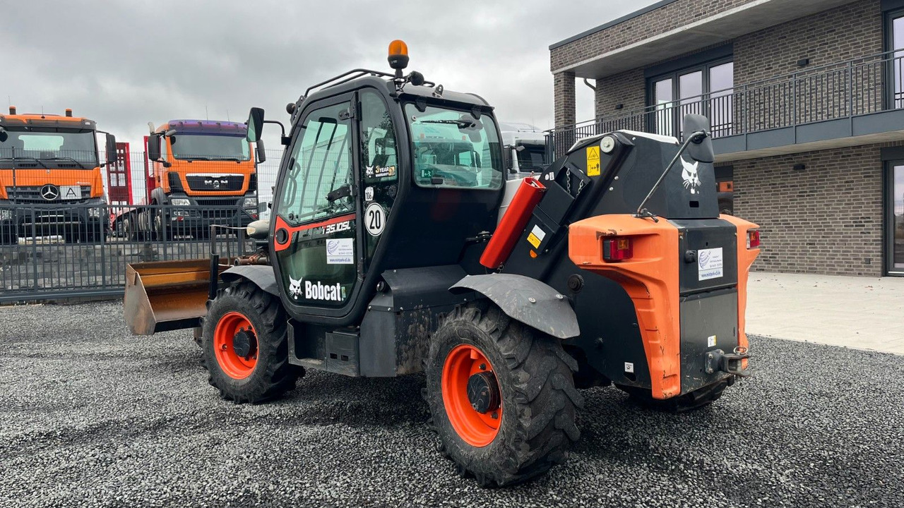 Bobcat T35.105LB Teleskoplader 7600 Kg Gabel Schaufel - اللودر بعجل: صور 5 Bobcat T35.105LB Teleskoplader 7600 Kg Gabel Schaufel - اللودر بعجل: صور 5