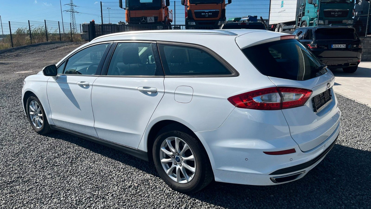 Ford Mondeo Turnier Business Edition - سيارة ستيشن: صور 5 Ford Mondeo Turnier Business Edition - سيارة ستيشن: صور 5