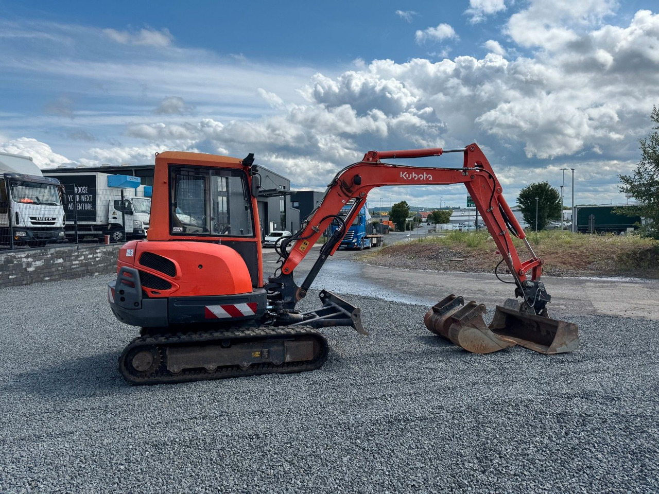 Kubota KX 121-3a KX121 Minibagger Monoausleger 3xLöffel - حفارة مصغرة: صور 5 Kubota KX 121-3a KX121 Minibagger Monoausleger 3xLöffel - حفارة مصغرة: صور 5