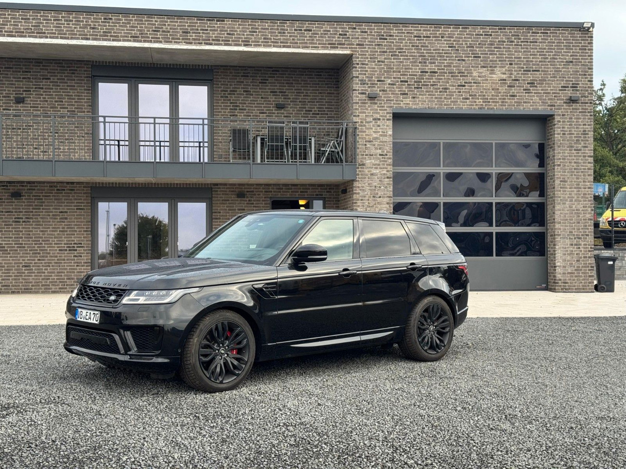 Land Rover Range Rover Sport Autobiography Dynamic HSE - سيارة دفع رباعي: صور 1 Land Rover Range Rover Sport Autobiography Dynamic HSE - سيارة دفع رباعي: صور 1